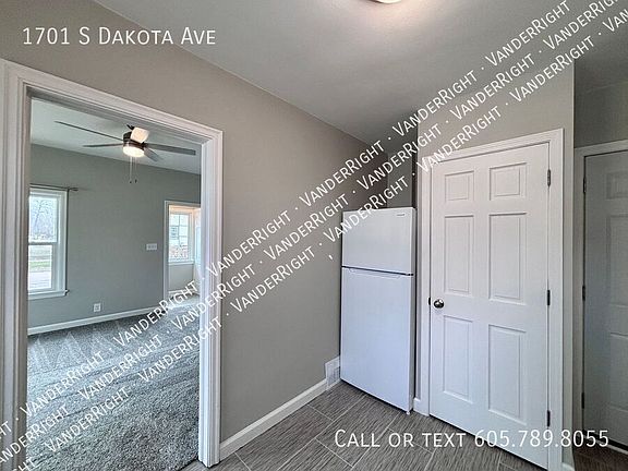 3rd image of 1701 S Dakota Ave