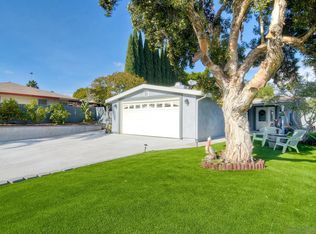 637 Marigold Dr, Vista, CA 92083