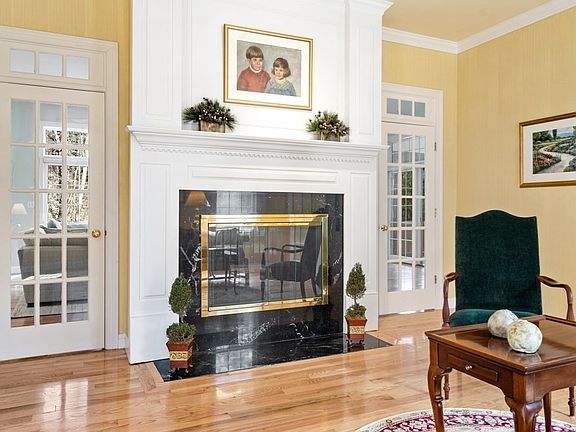 4th image of 8A Grand Hill Dr