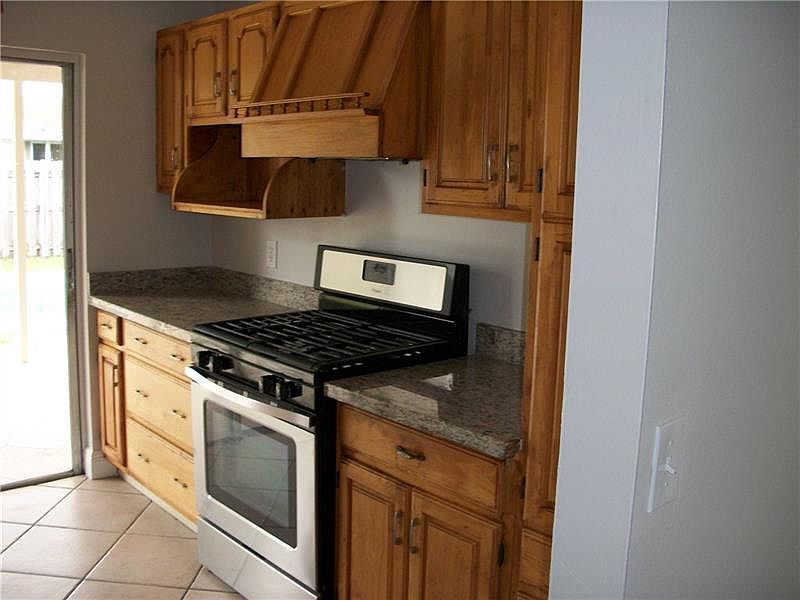 2nd image of 2570 N Pine Island Rd