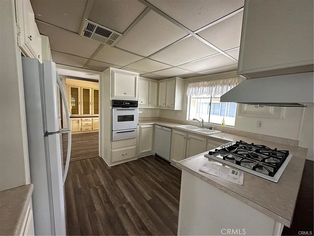 2 bed, 1440 sqft, $1,750 — Photo 4