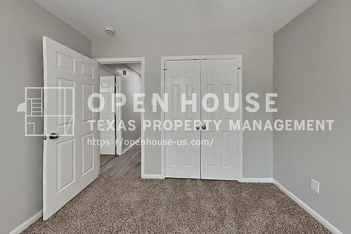 12827 Deer Cove Ln — Photo 15