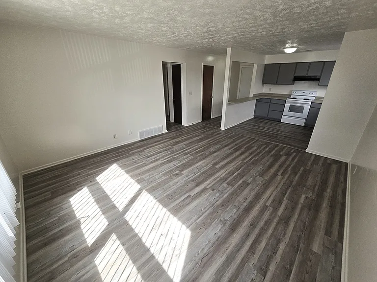 French Quarter Apartments — Photo 26