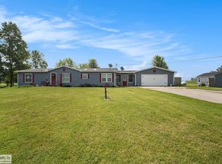 9229 Lambs Rd, Goodells, MI 48027