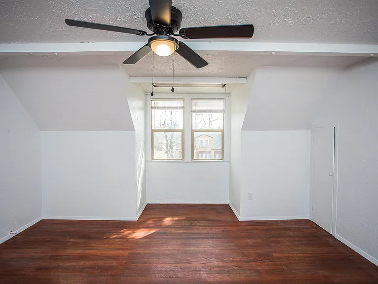 1602 Avenue X - PM2 - Front — Photo 33