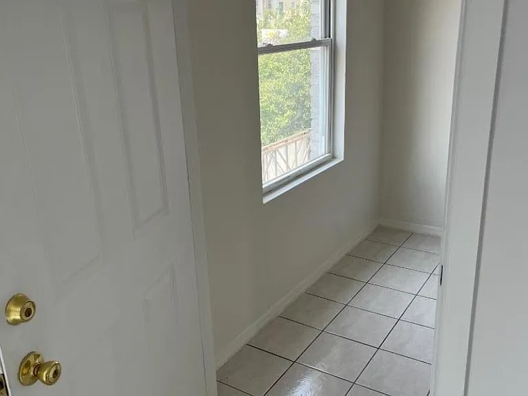 621 Elizabeth Ave — Photo 24