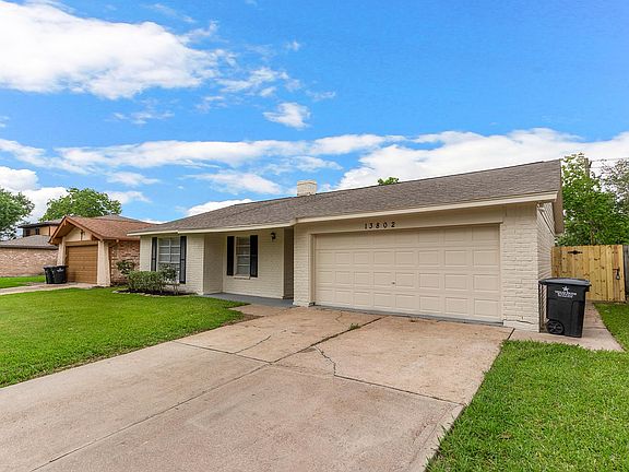 4th image of 13802 Towne Way Dr