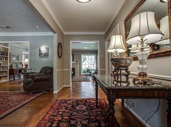 3rd image of 4631 Nashwood Ln