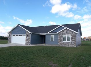 4731 N Baldwin Rd N, North Webster, IN 46555