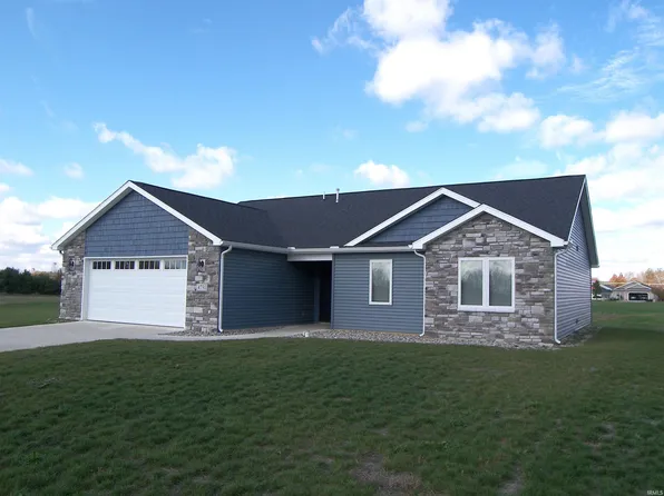 4731 N Baldwin Rd N, North Webster, IN 46555