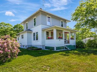 82 Snowball Hill Rd, New Harbor, ME 04554