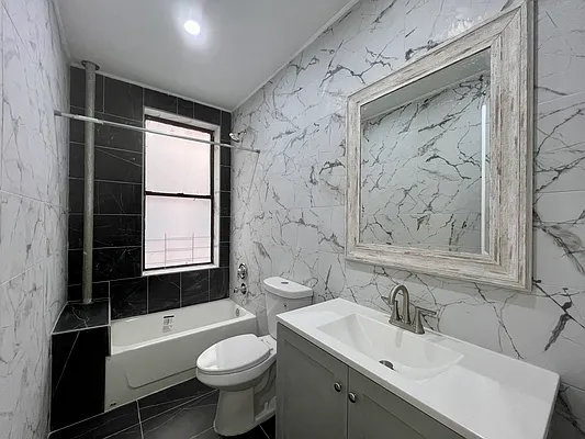 Rented by Keller Williams NYC | media 20