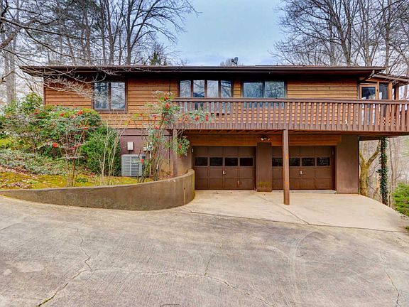 2nd image of 7322 Wildwood Ct