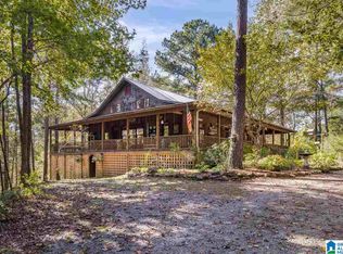 527 Farm Loop, Alexander City, AL 35010