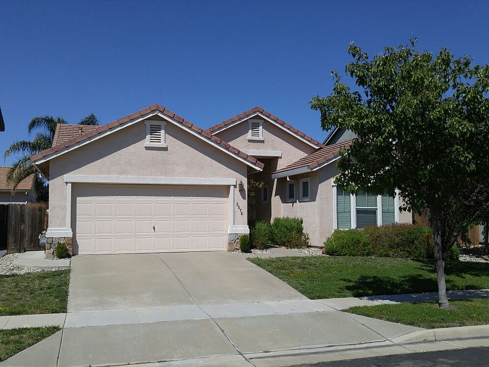 2nd image of 3576 Mandura Rd