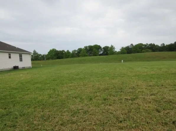 3763 Harbor Ridge Trl, Erie, PA 16510