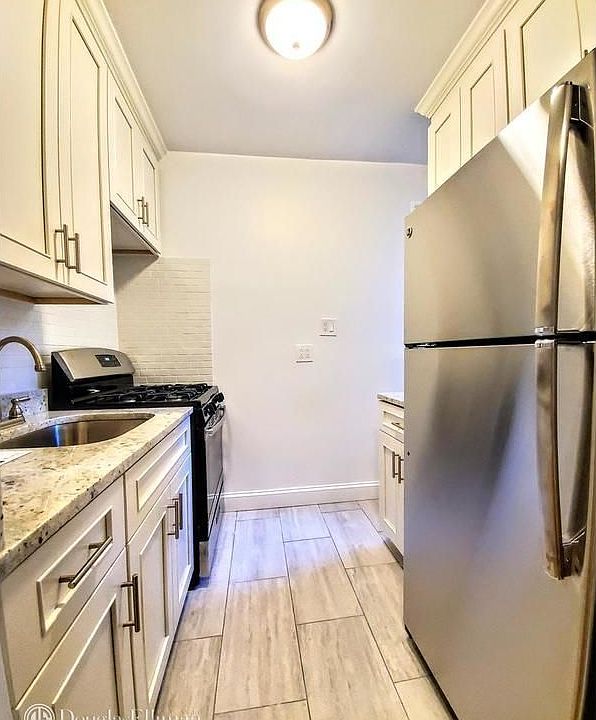 1st image of 10915 Queens Blvd APT 1A