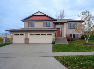 5311 Ridgeway Rd NW, Rochester, MN 55901