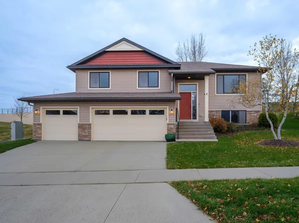 5311 Ridgeway Rd NW, Rochester, MN 55901
