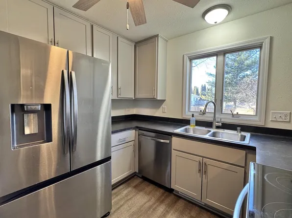 208 Cora STREET, Johnson Creek, WI 53038