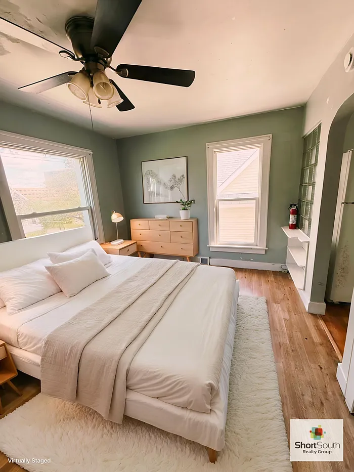 1 bed, 1.0 bath, 900 sqft, $650 — Photo 2