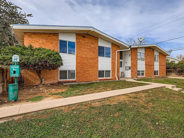 2932 Eliot Cir #4 — Photo 6