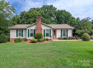 14301 Clearvale Dr, Mint Hill, NC 28227