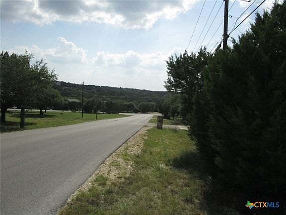 3rd image of 3246 Hawthorne Rd