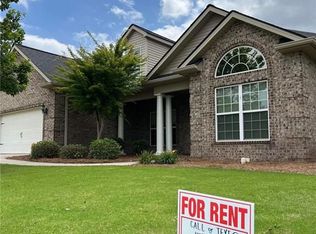 100 Stilesboro Ct, Warner Robins, GA 31088