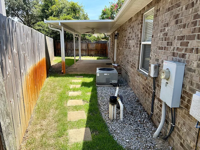 500 Baywood Ct — Photo 25
