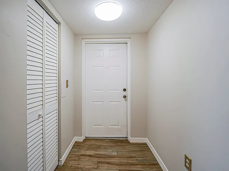 1590 S 42nd Cir #105 — Photo 10