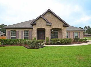 5577 Heatherton Rd, Milton, FL 32570