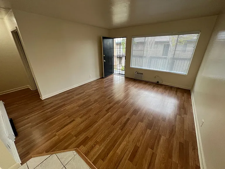 Homestead Apartments — Photo 2