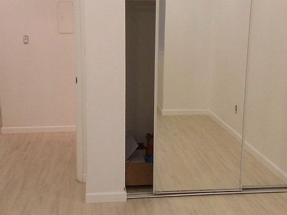4th image of 529 Sieber Pl #35