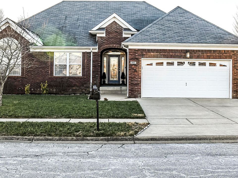 1st image of 305 Bridlewood Ave