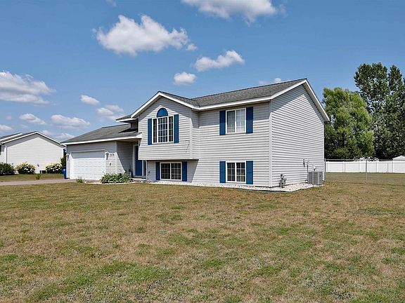 2nd image of 2276 CRYSTAL VIEW DRIVE