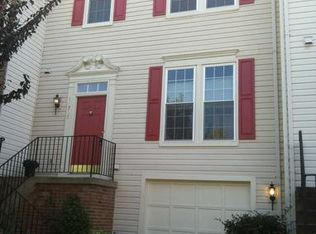 16736 Capon Tree Ln, Woodbridge, VA 22191