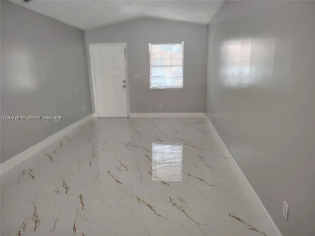 2250 W 74th Pl — Photo 11