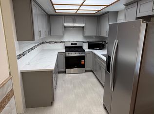 15135 Nordhoff St Unit 19, North Hills, CA 91343