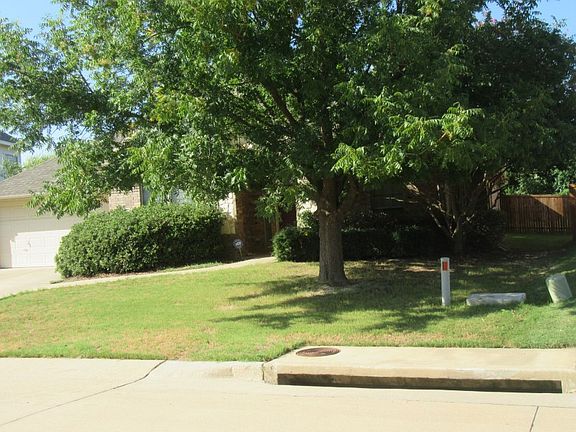 3rd image of 7812 Whippoorwill Dr