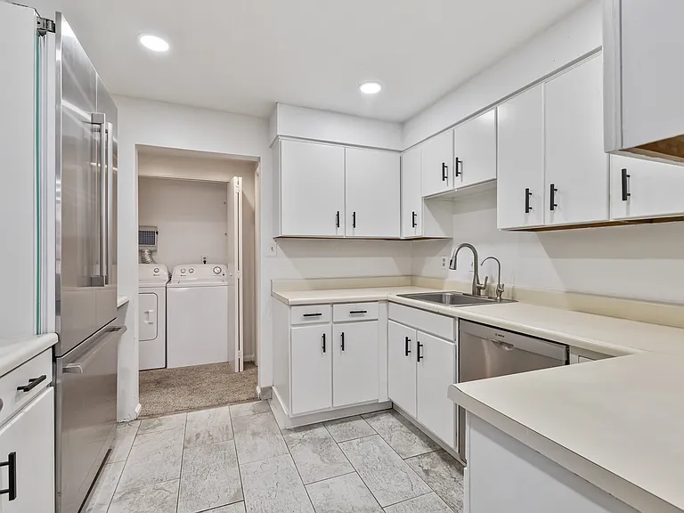 Fully equipped kitchen with stainless steel appliances