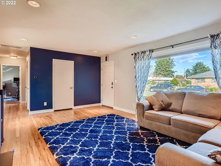 9251 SE 47th Ave — Photo 6