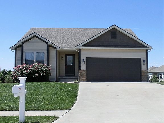 2nd image of 12880 NW Oakside Ct