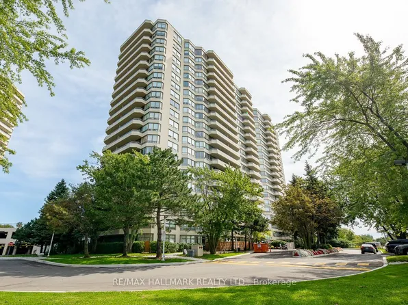 1 Greystone Walk Dr #Penthouse 91, Toronto, ON M1K 5J3
