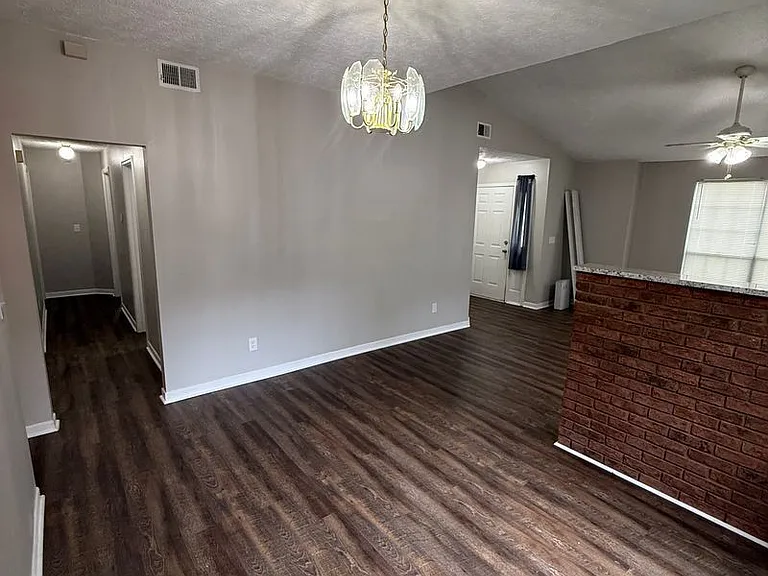 10375 Larrack Ct — Photo 3