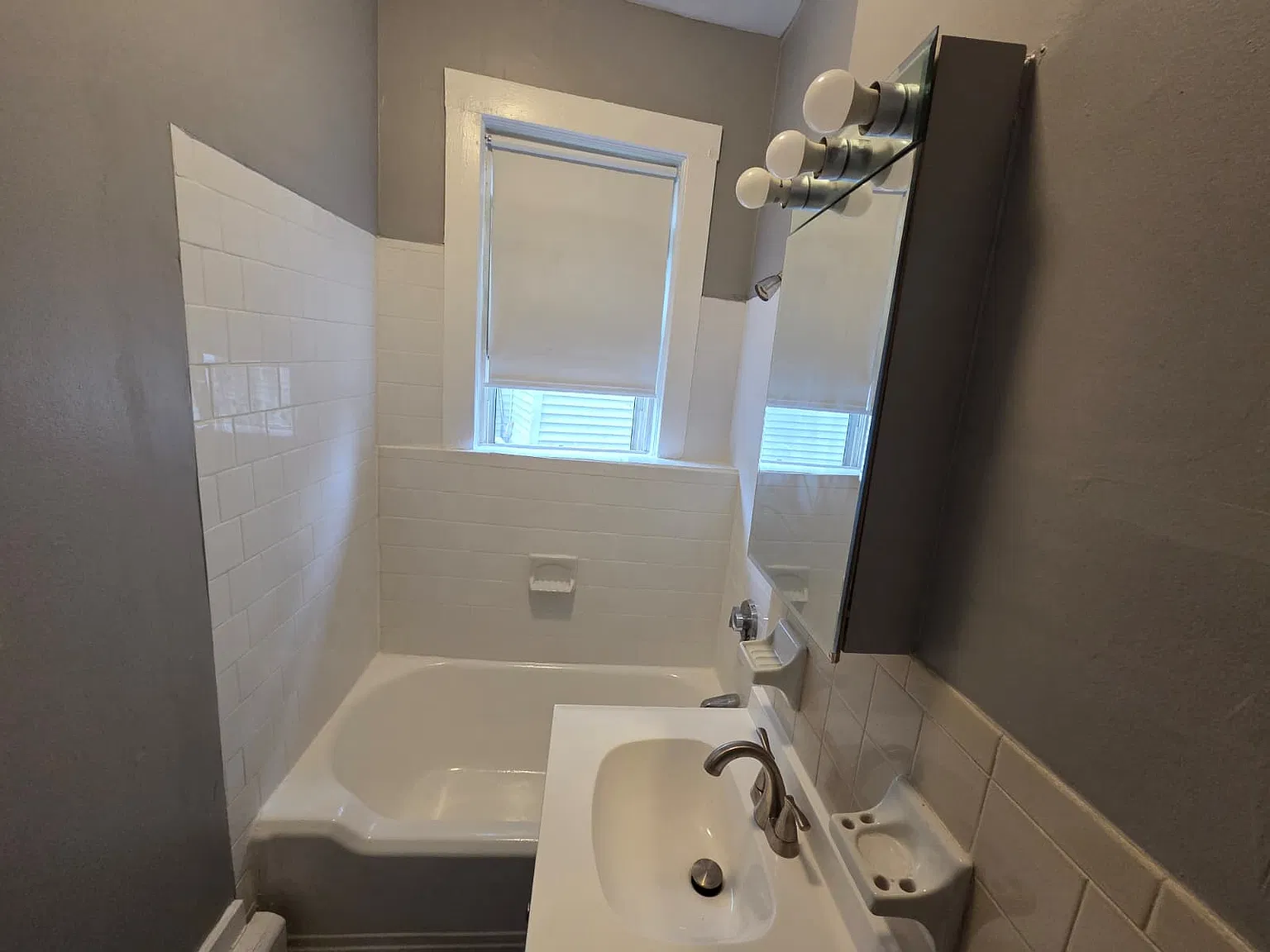 Studio, 400 sqft, $1,600 — Photo 4
