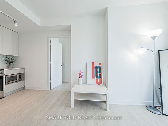 4th image of 3883 Quartz Rd #1101