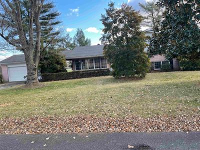303 Valley View Rd, Morganfield, KY, 42437