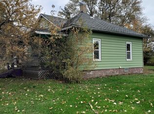 810 E Stewart St, Centerville, IA 52544