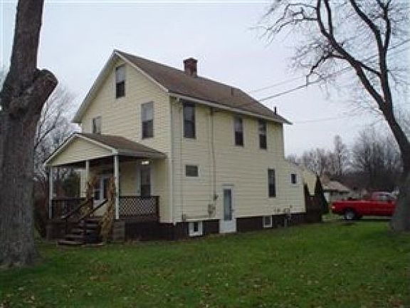 2nd image of 3533 Curtis Ave SE